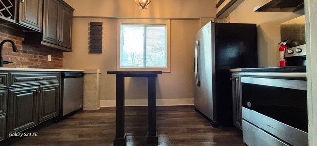 Photo - 2420 Linden Ave Unidad 2