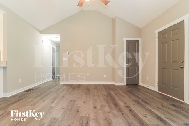Photo - 321 Spring Ridge Dr