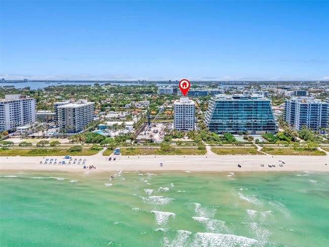 Building Photo - 9341 Collins Ave Unit 705 Rental
