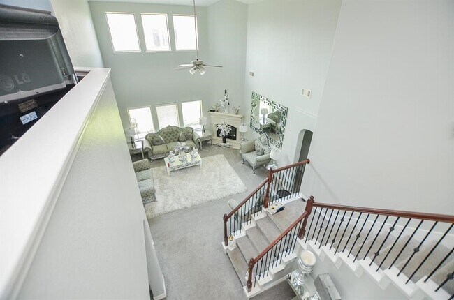 Photo - 6638 Miller Shadow Ln