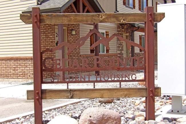 Cedar Pointe Student Housing