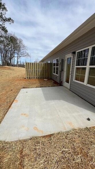 Photo - 411 Minnis Rd