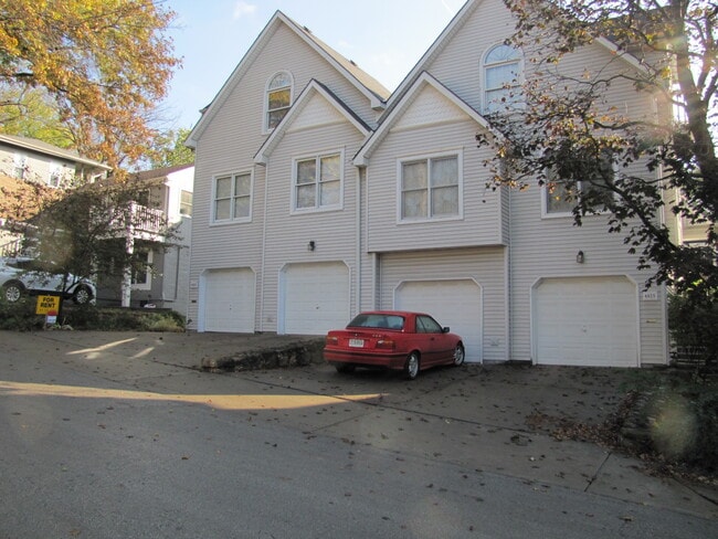 Building Photo - 4623 Genessee St Rental