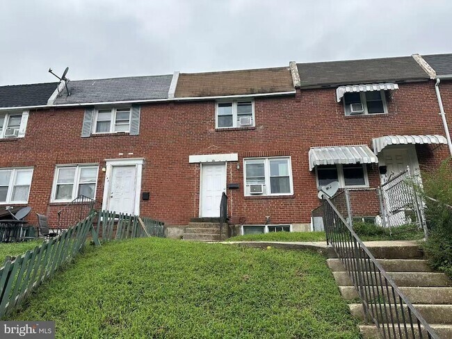145 Madison Dr