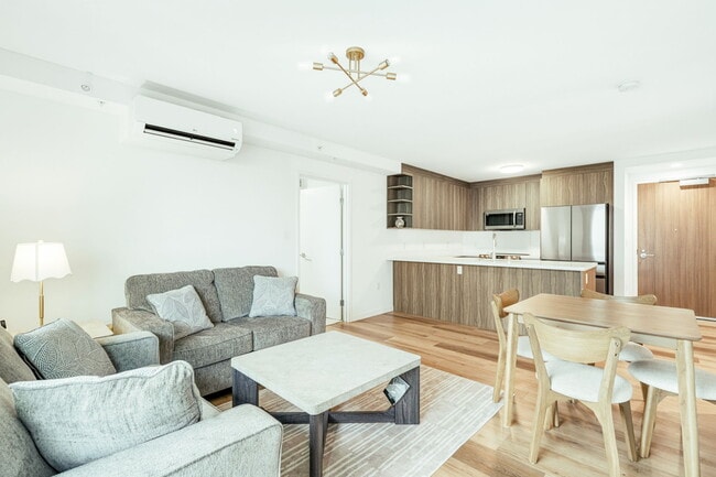 Photo - 1500 Rycroft St Unit 402