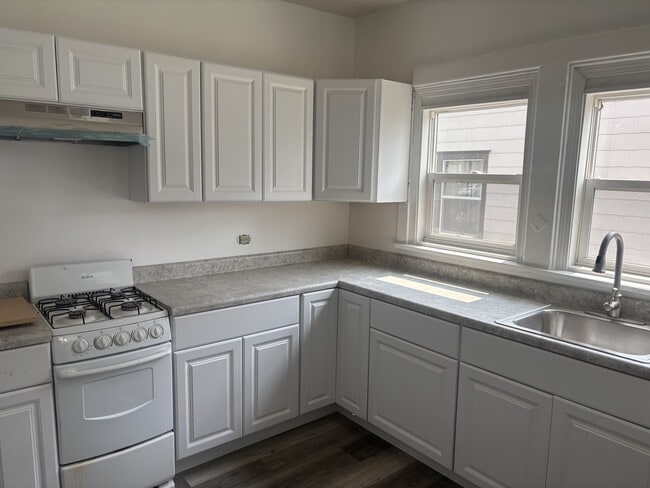 Photo - 1712 A Ave NE Townhome