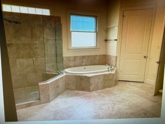 Photo - 6303 Hermann Lake Dr