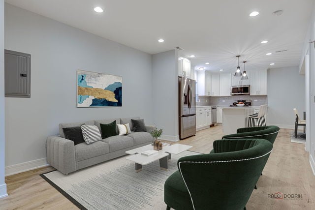 Photo - 1746 N California Ave