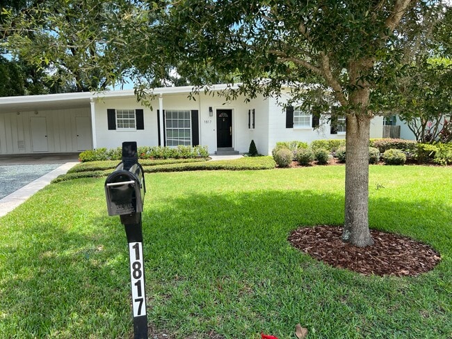 Photo - 1817 Loch Berry Rd
