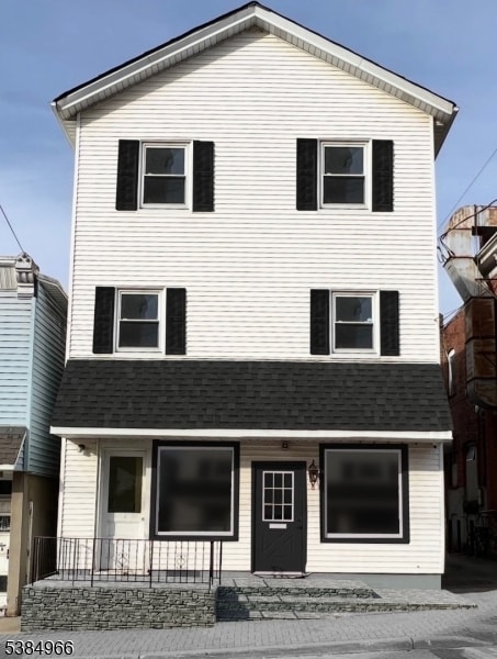 Building Photo - 8 Newton Ave Unit 3 Rental