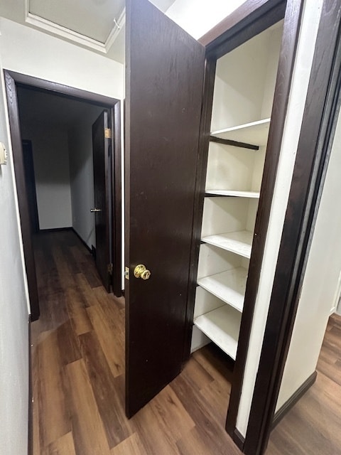 Despensa del pasillo - 220 Pleasant St