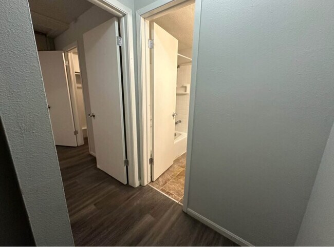 Photo - 2430 Muscatine Ave Unit 16