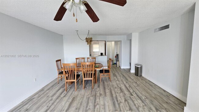 1750 NE 191st St Unit 325-4