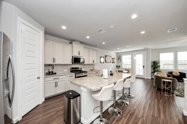 Photo - 3106 Spring Silo Ln