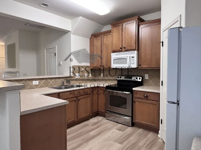 Building Photo - 6110 San Marcos Way