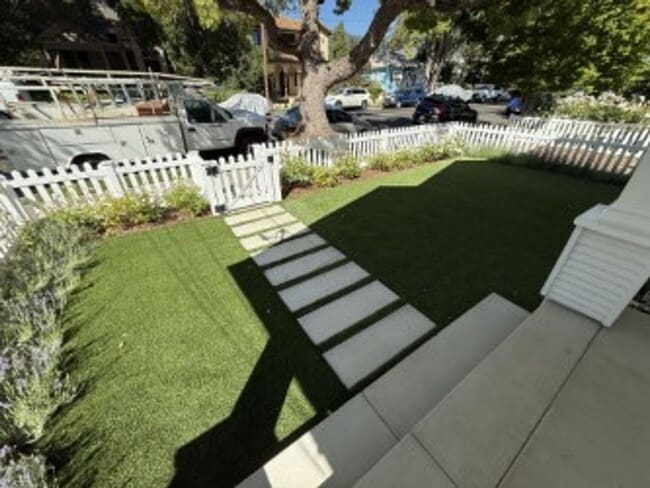 Photo - 111 Loma Alta Ave Unidad A