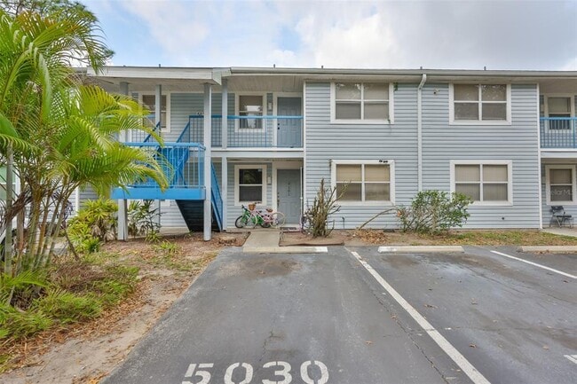 Building Photo - 5030 Terrace Palms Cir Unit 102