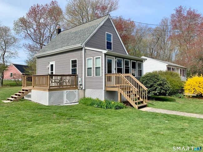 Building Photo - 14 Stoney Brook Dr