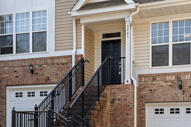 Photo - Fantastic Three Bedroom Townhouse in Charlotte