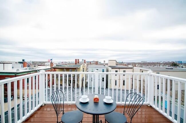 Photo - 243 Princeton St