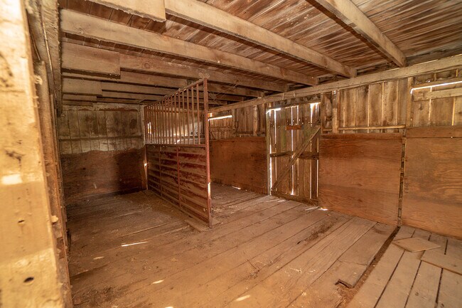 Photo - 4510 E 30th Ave