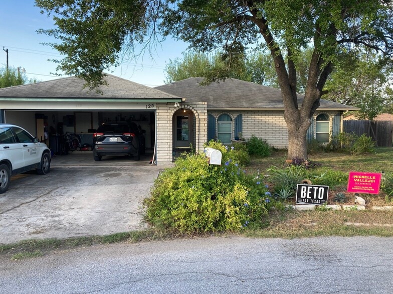 125 East St