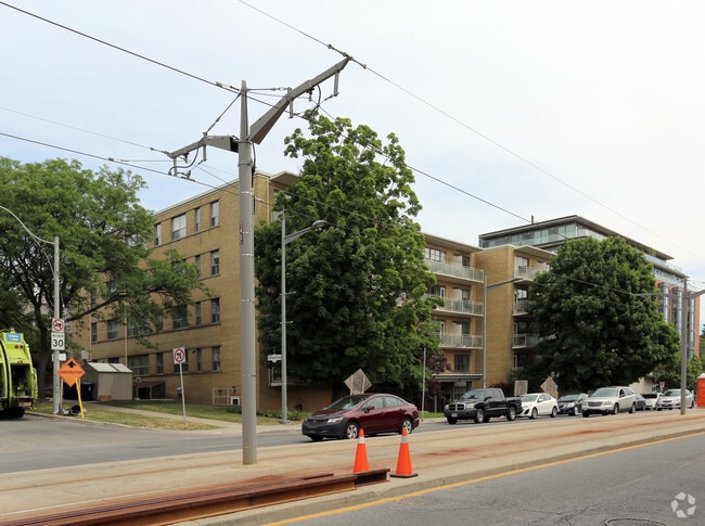 Building Photo - Cloverhill Estates