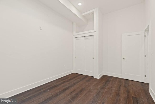 Photo - 253 N 3rd St