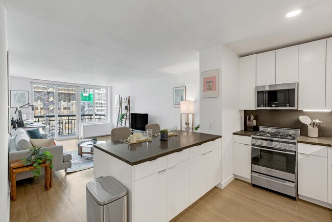 Photo - 64B W 37th St Unit FL23-ID379047P