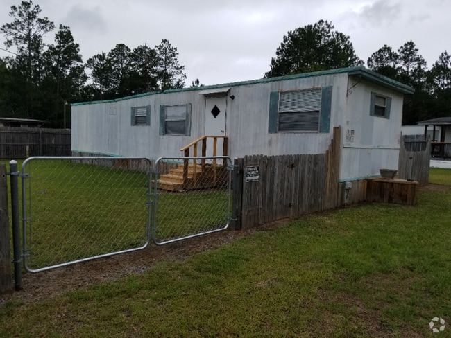 Building Photo - 41 Thicket Rd Rental