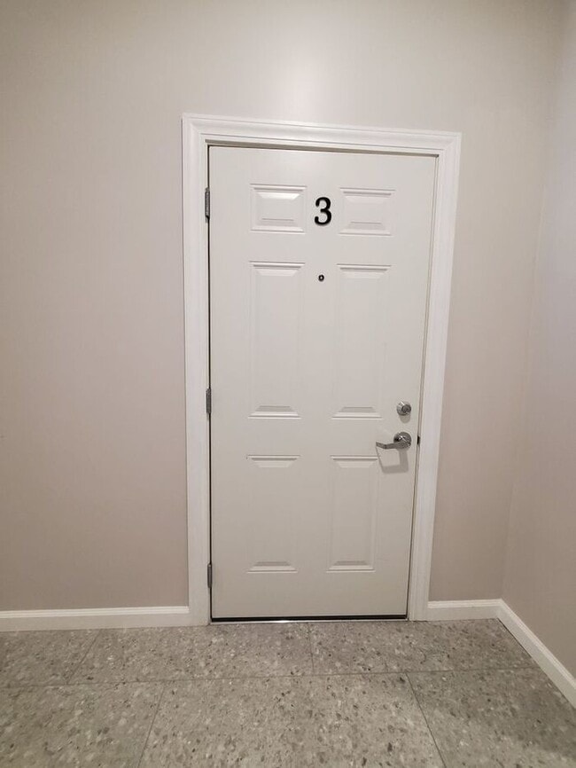 Photo - Remodeled 1 Bedroom Upper Apartment- Clinton