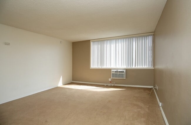 Southoaks Pointe Apartments