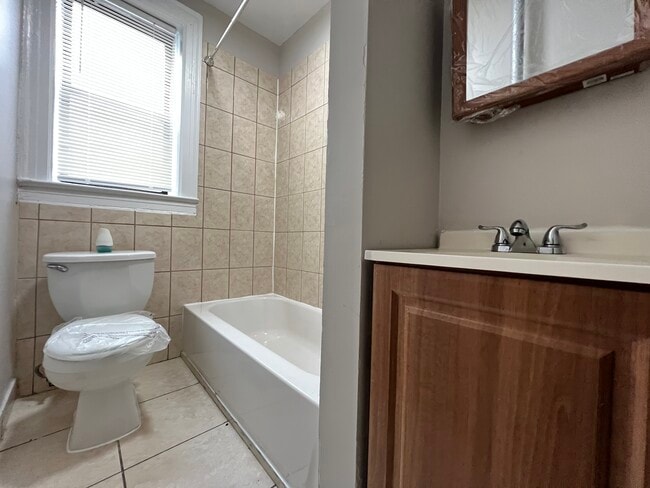 54 Linden Ave 303 - 57 Linden Ave Unit 303