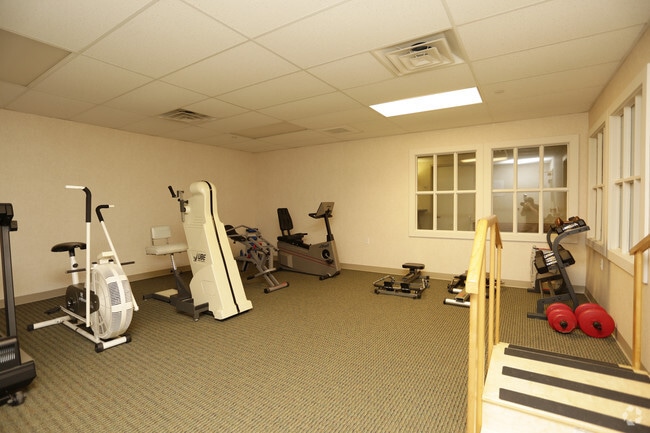 Photo - Summit Square