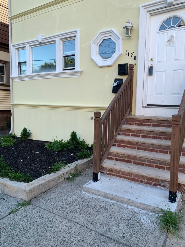 Building Photo - 117 Schley St Unit # 2