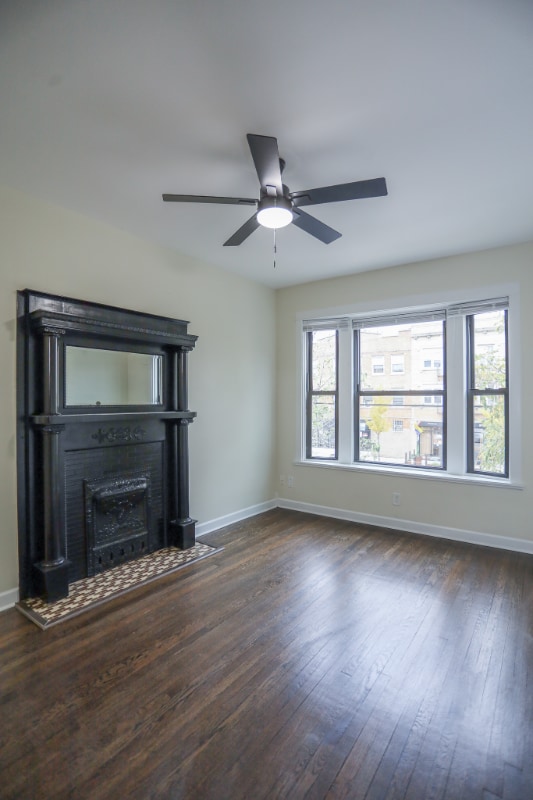 Building Photo - 5937 N Broadway Rental
