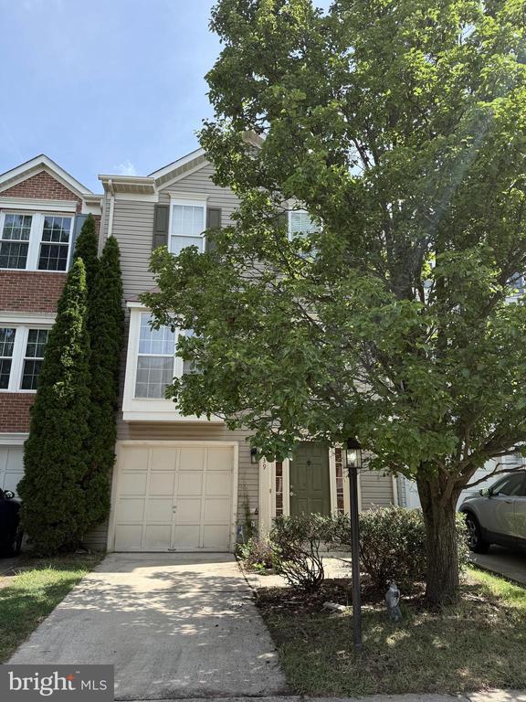Building Photo - 2539 Banshire Dr Rental