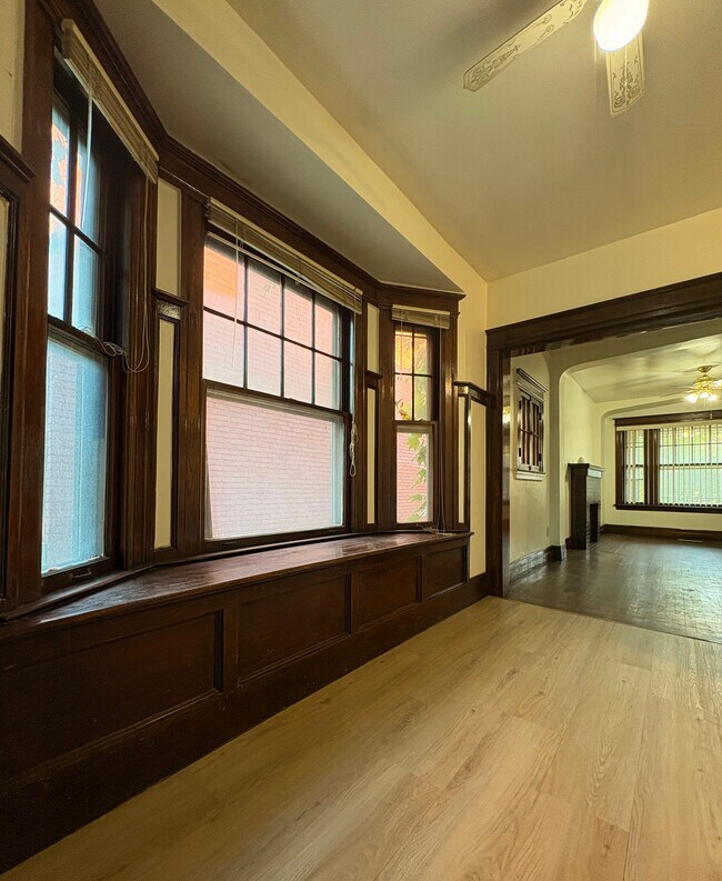 Photo - 3933 W Lafayette Blvd Unidad 1