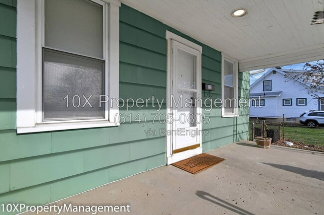 Photo - 128 Benfield Ave