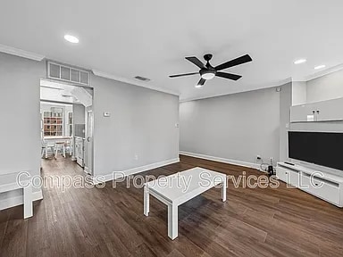 Photo - 600 Bagby Ave