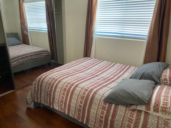 Photo - 9938 Buena Vista Dr