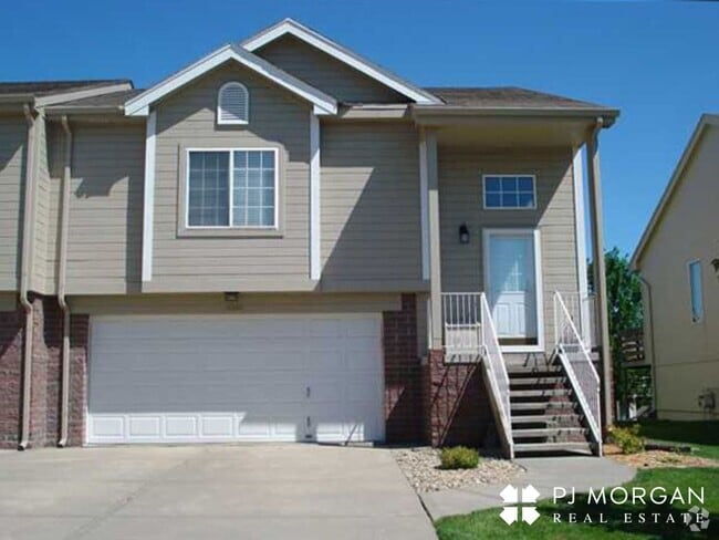 Building Photo - 14464 Saratoga St Rental