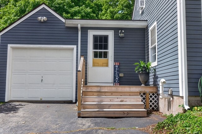 Photo - 1 Abbott Cir