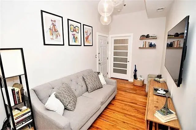 Photo - 512 1st St Unit 1