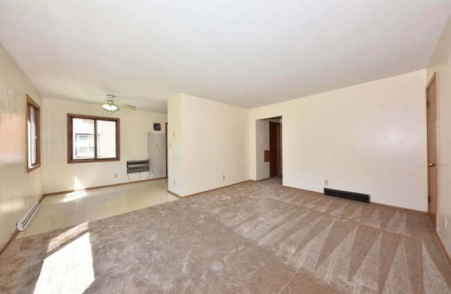 Photo - W166N9108 Grand Ave Unit 3