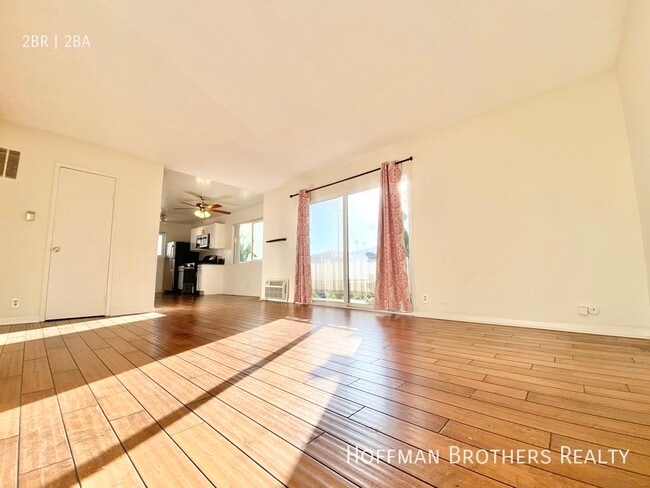 Photo - 1808 N Harvard Blvd Unit 19