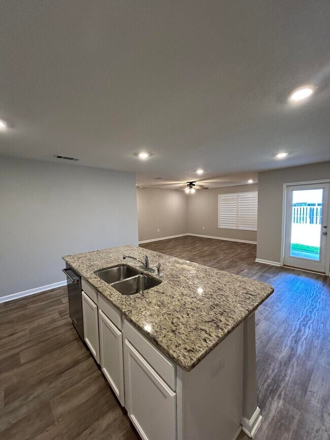 Photo - 1048 Limpkin St House