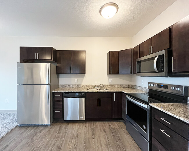 Cardinal Creek Apartments