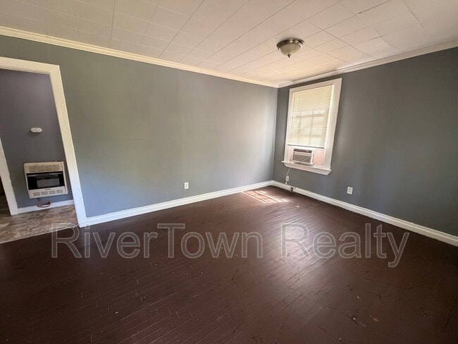 Photo - 2718 Windsor Pkwy