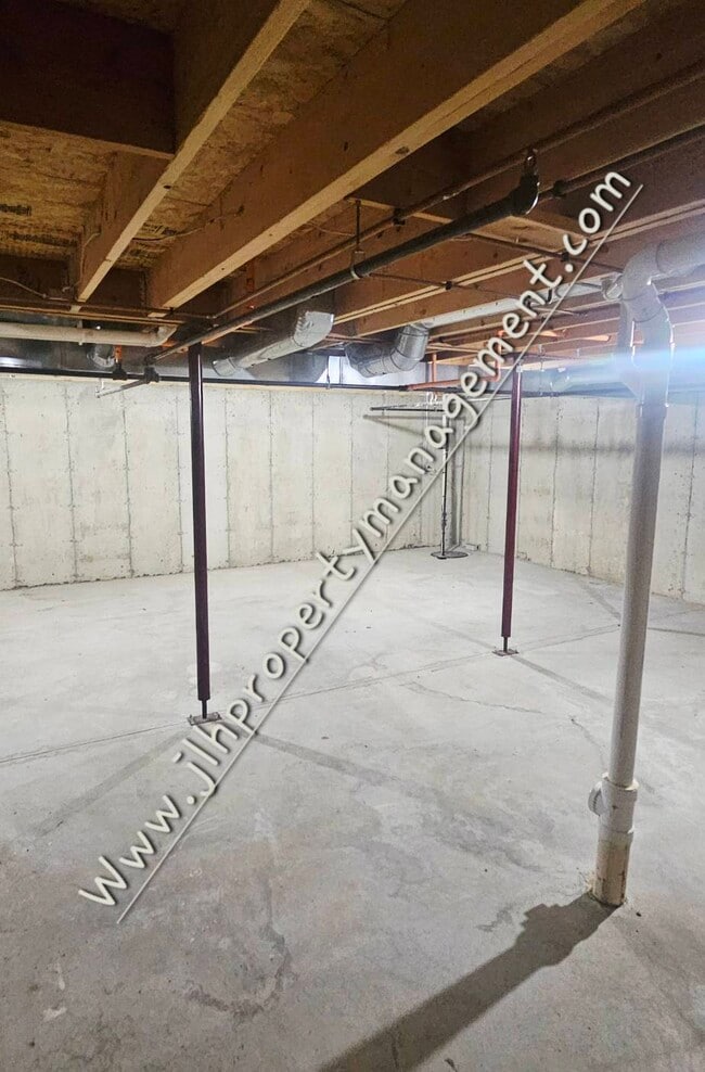 Photo - 1774 S Hance Dr